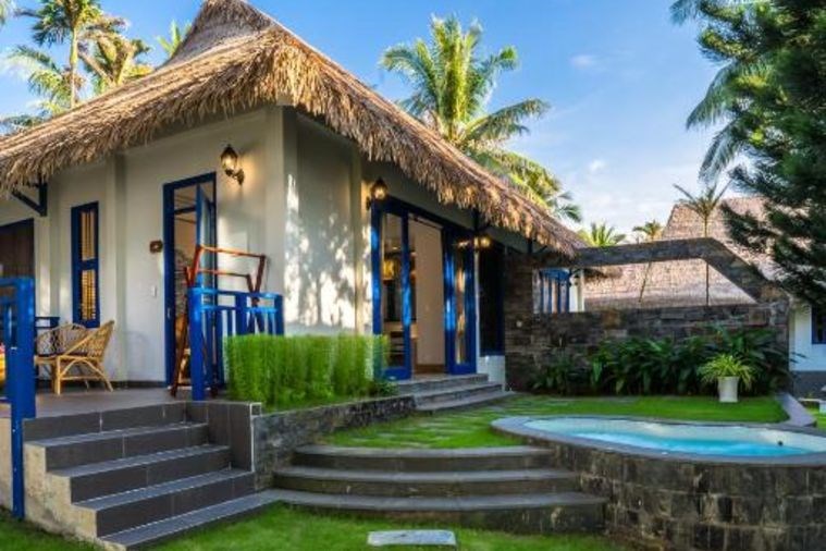 Bungalow with Jacuzzi